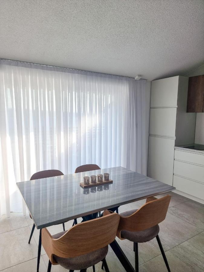 Adria Mare Apartment Crikvenica Exterior photo