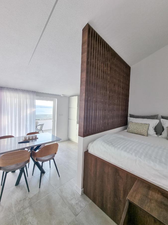 Adria Mare Apartment Crikvenica Exterior photo