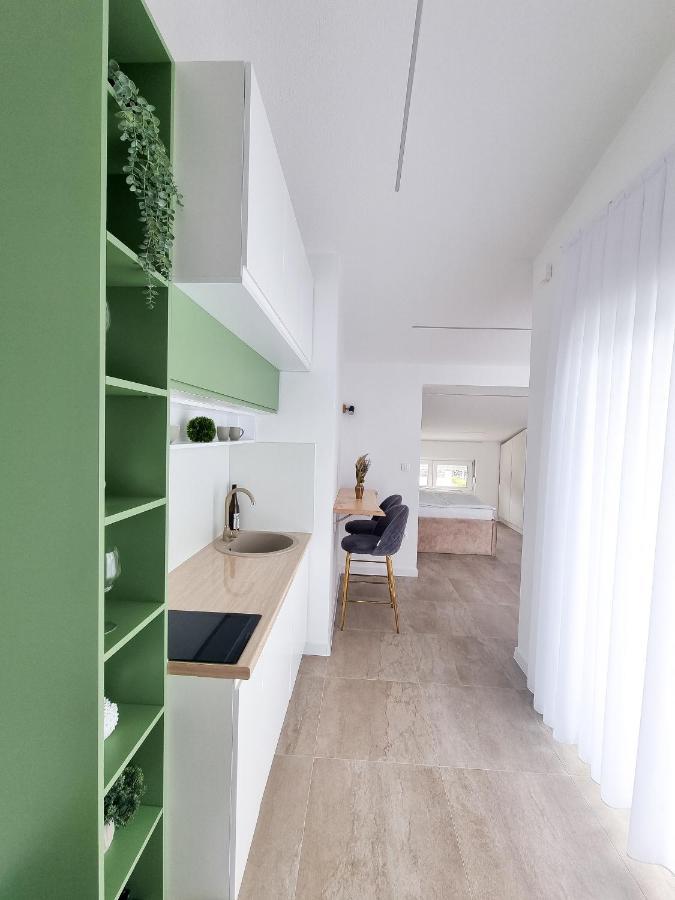 Adria Mare Apartment Crikvenica Exterior photo