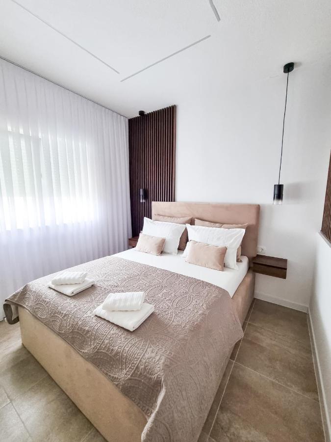 Adria Mare Apartment Crikvenica Exterior photo