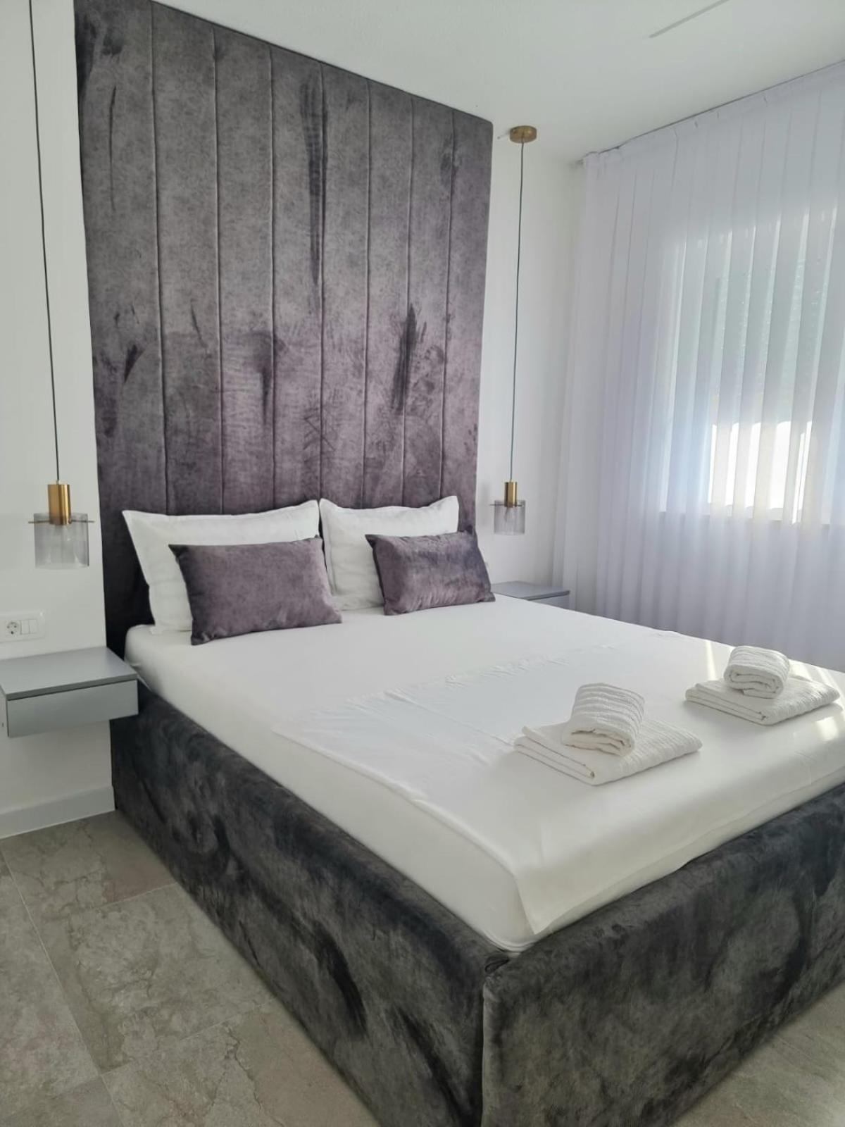 Adria Mare Apartment Crikvenica Exterior photo
